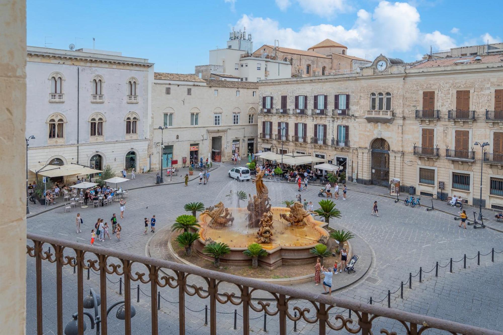 Palazzo Pupillo Fine By Dimore In Sicily Apartment Syracuse